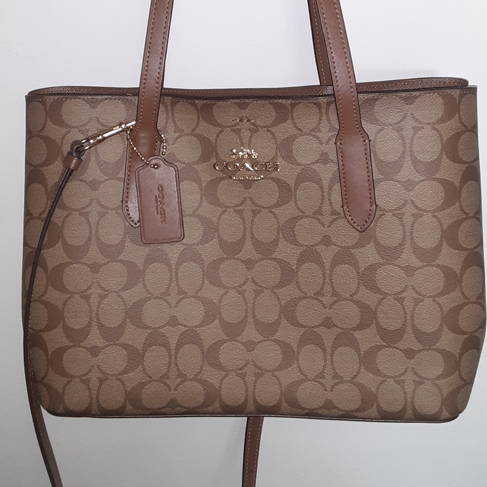Coach Avenue carryall